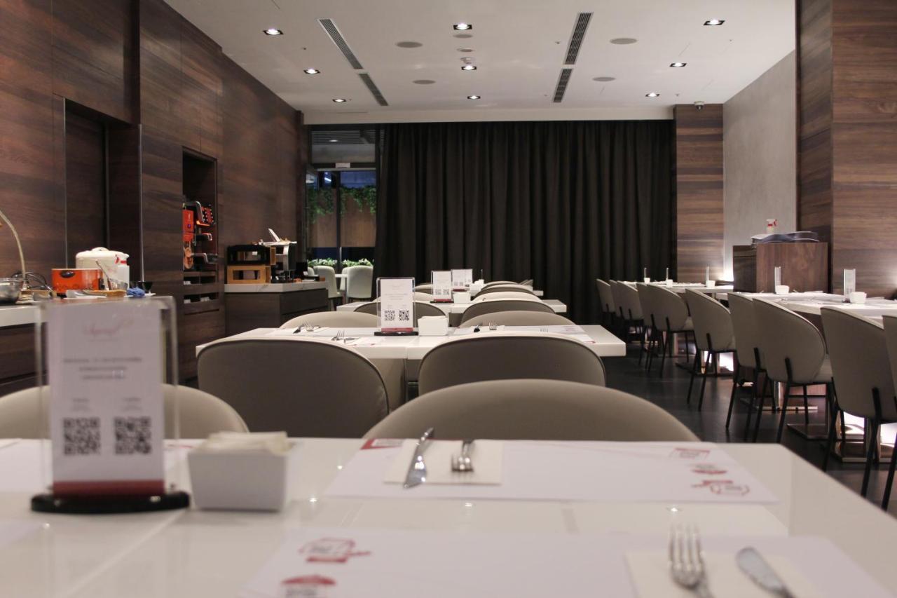 Quarantine Hotel - WESTGATE Hotel Taipei Esterno foto