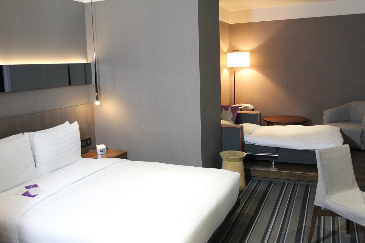 Quarantine Hotel - WESTGATE Hotel Taipei Esterno foto