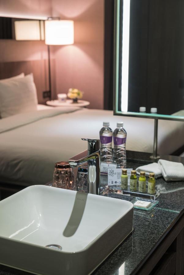Quarantine Hotel - WESTGATE Hotel Taipei Esterno foto